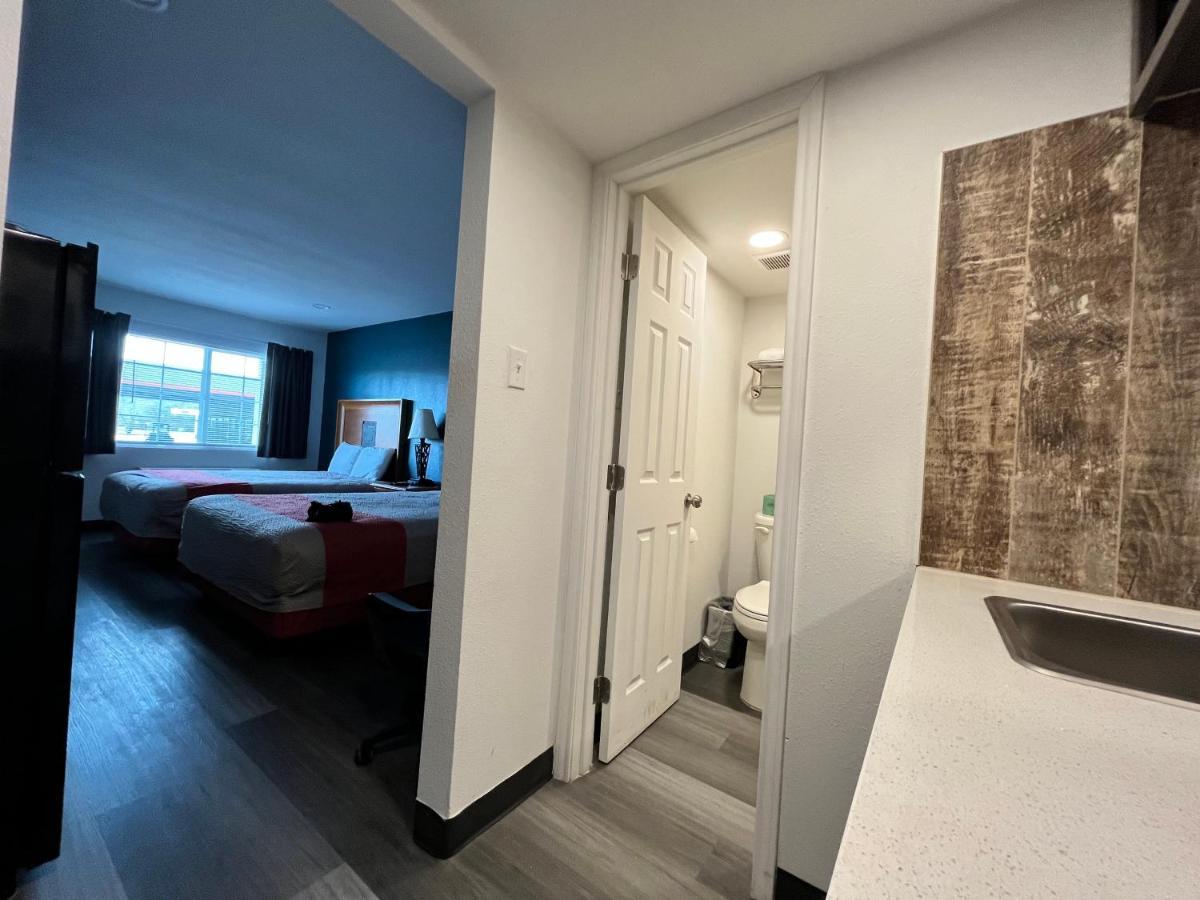 Town Place Apartment